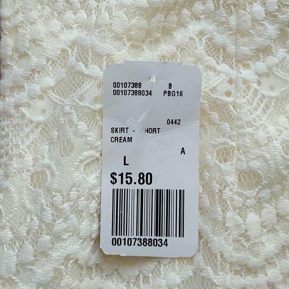 Skirt - Picture 3 of 6